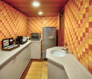 Pinnacle Suite